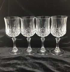 Longchamp Cristal D’Arques Durand Crystal Wine 5-1/2 oz Glasses 6-1/2″h