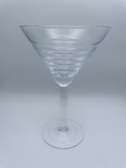 Crate & Barrel Crystal Rhythm Pattern Martini Glass 7″ x 4 3/8″ 10oz Retired B94