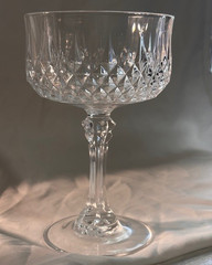 Set of 2 Cristal D’arques Durand Longchamp Champagne/Sherbet Glasses 5.5″h