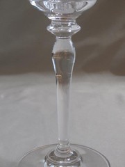 2 Mikasa Antique Lace Water Goblets 8 Ounce 9 1/8″ Middle White Flowers