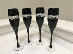4 Waterford John Rocha Crystal Black Champagne Flutes, No Box. You get 4 flutes.