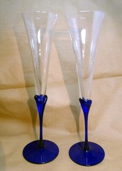 2 COLONY Glasses Flutes Wine Champagne Amaryllis Stem Cobalt Blue 11.2″ tall set
