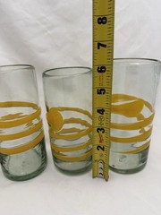 Four Hand Blown Art Drinking Glasses Yellow Swirls Pontil On Bottom Beautiful