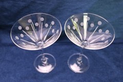 Polka Dot & Vertical Cut Pair of Martini Glasses Clear Grey Cut 6 3/4 «