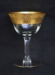 VINTAGE LOTUS CLEAR GOLD ENCRUSTED SINGLE CORDIAL GLASS FLORAL