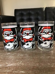 Vintage MCM Santa Tumbler Glasses Reindeer Christmas. Black White And Red. (3)