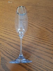 Stephanie Platinum By Mikasa T7118-0017 Crystal Champagne Stemmed Glasses 4 NIB