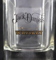 Jack Daniels Whiskey Set of Four on the Rocks Glasses and Two Shot Glasses