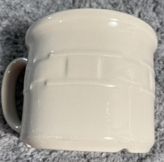 Longaberger Pottery Basketweave Beer Mug With Lid Beige Stoneware USA Kitchen