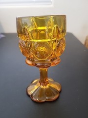 1 Kanawha Amber Glass Bulls Eye & Daisy Goblet