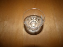 BEVERAGE GLASS TUMBLER ORNATE – VINTAGE – WHITE CHERUB FLOWER PRINT