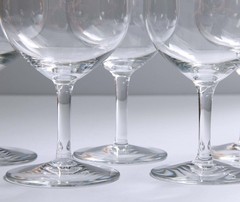 Set of 5 Baccarat VOLNAY Claret Wine Glasses 5 3/8″