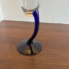 One Margarita Martini Glass Libbey Swerve Cobalt Blue Curve Stem Barware EC