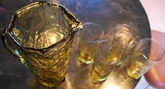 Vtg Set MORGANTOWN TOPAZ CRINKLE GLASS 4 Flat Tumblers & 1 Large 60 oz Pitcher