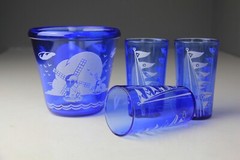VTG Hazel Atlas Cobalt Blue Windmill Ice Bucket & 3 Flat Tumblers w/ Flags