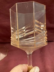 Vintage Set of 4 Art Deco Geometric Pink Acrylic Wine Glasses/Goblets