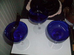 Set 3 vintage cobalt blue clear ribbed stems footed coupe champagne glasses NICE