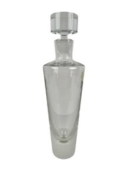 Vera Wang “Illusion” Wedgwood Lead Crystal Decanter 28oz