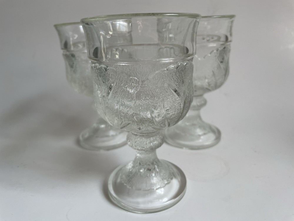 Vintage Indiana Glass Crystal PEBBLE LEAF Clear 6oz. Water Juice 3 Goblets