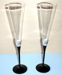 Vera Wang Wedgwood With Love Noir Crystal Toasting Flute Pair Black Stem New