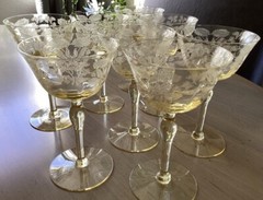 Set (8) Antique/Vintage GOLD/YELLOW Etched Crystal Glasses, Cordial/Liquor