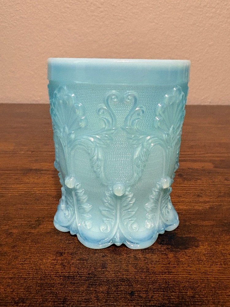 Antique Blue Opalescent 3.75″H Spanish Fans Tumbler