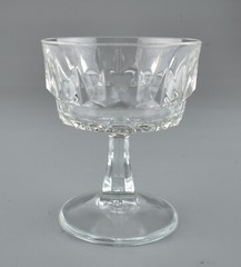 *Vintage Arcoroc Stemmed Wine Glasses Set of 11 – 4.25″ Tall