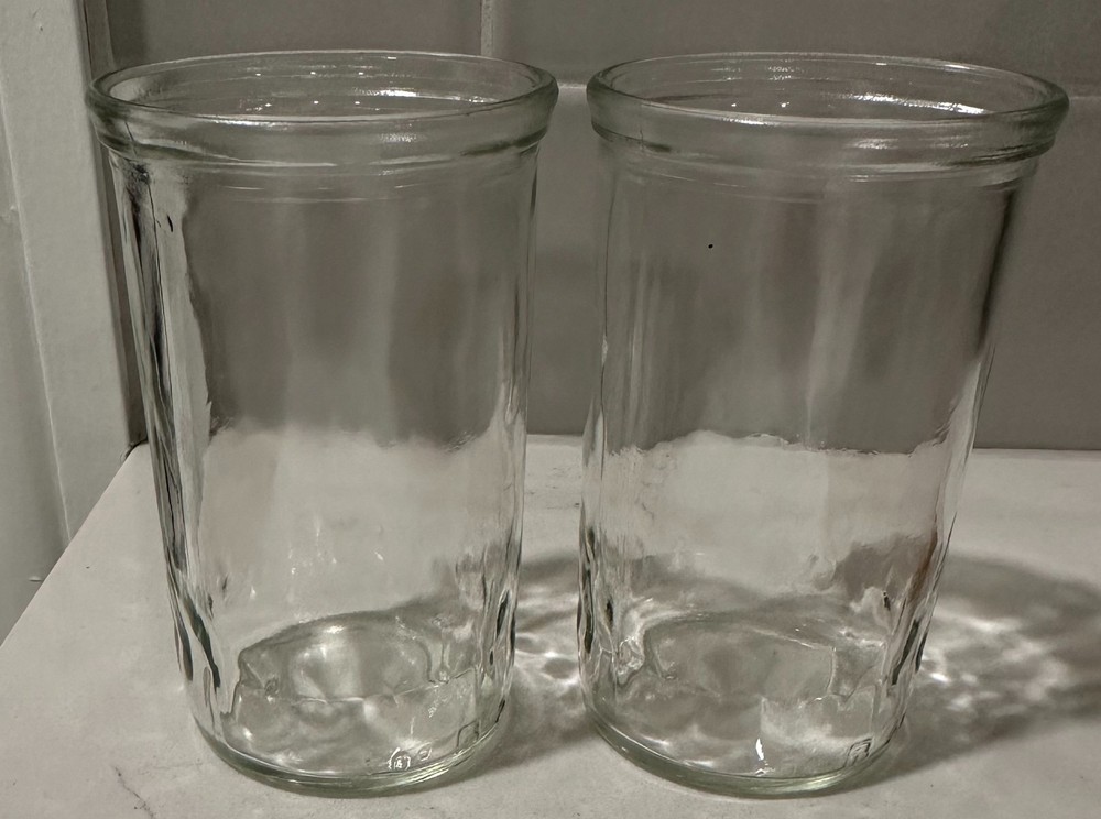 2 VTG 3.75″ Glass Ball Diamond Band Jelly Jar Juice Glasses 5 oz Pressed