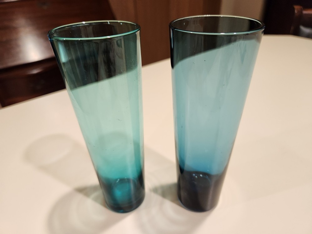Vintage Set 2 Tall Cylinder Turquoise Blue Highball Cocktail Glasses 6 1/4″ Tall