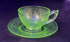 Lot Of 5 Uranium Indiana Glass Horseshoe Cup & Saucer Sets Green Depression GLOW