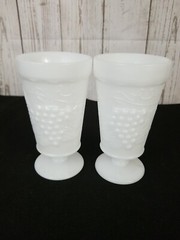 VINTAGE MILK GLASS SHORT STEMMED GLASSES/GOBLETS GRAPE DESIGN SET OF 2