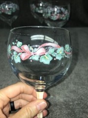Corelle Coordinates Glassware Callaway Holiday Ribbon Set of 4 Goblets