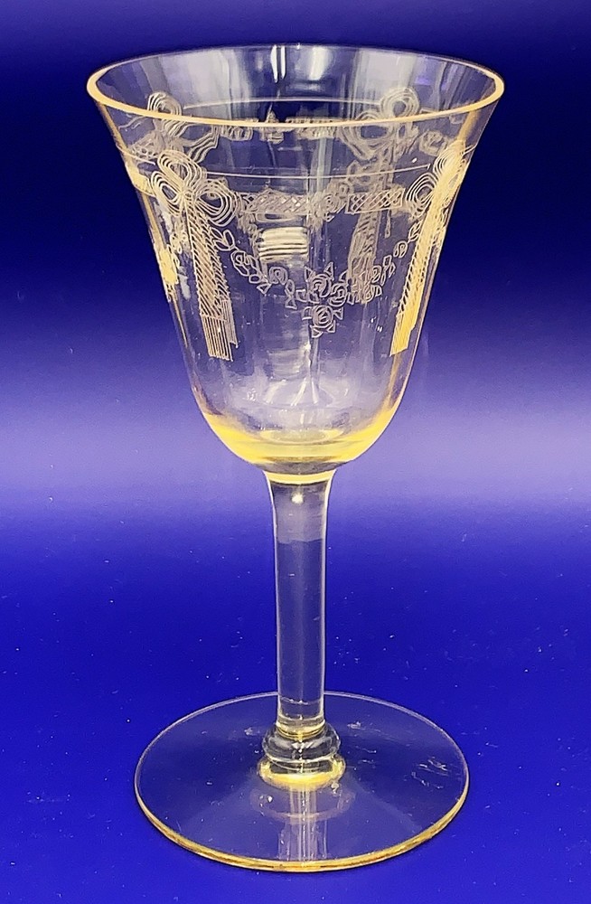 TIFFIN FRANCISCAN Paulina Cordial RARE Mandarin Yellow Stem 14196 Vtg Sgl 4-1/8″