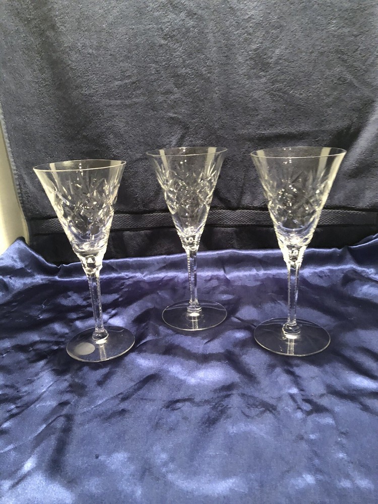 Set Of 3 Cut Crystalware Water/Wine Glasses-Lotus Starburst Design-In XLNT Cond