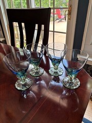 SET OF FOUR BORMIOLI ROCCO BAHIA 16 OZ. BLUE AND GREEN 8 OZ. GOBLETS 5-½»