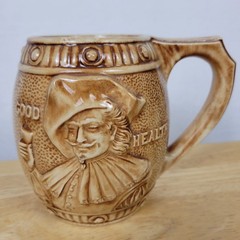Vintage Ceramic Relief Beer Stein Mug «Good Health» Cavalier Musician Brown 4.5″