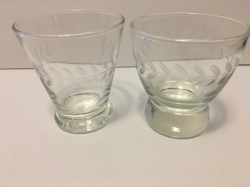 2 Vintage Frosted Glass 4 Ounce Shot Glasses Running Vine and Petal Pattern