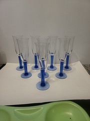 Vintage 80s Set Of 8 Cobalt Blue Petal Stem Champagne Flutes 9″ 21cm NEW