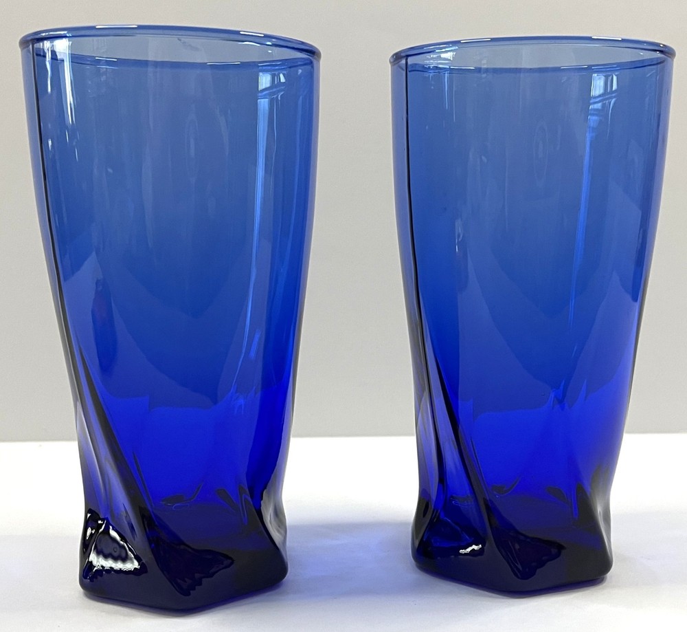 Set of 2 Anchor Hocking Sybil Cobalt Blue Hexagon Twisted Base Drinking Glasses