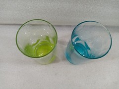 2 Libbey IMPRESSIONS COLORS Thumb Print Glasses Green, Blue