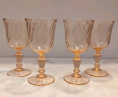 Wine Glasses Set of 4 Rosaline Pink Swirl Arcoroc France 5.75″ Vintage 1970s