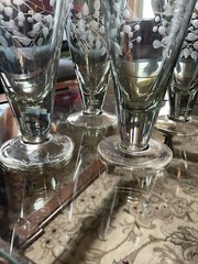 4 Lenox Crystal Etchings Smoky Green Water Or Ice Tea Glasses – Very Pretty!