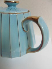 Sadler Mid Century Teapot Blue With Gold trim