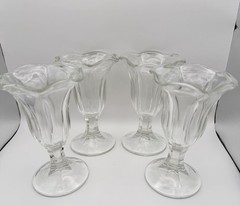 4 Vintage Anchor Hocking Clear Ice Cream Sundae Ruffle Footed Glasses