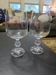 2 Vintage Claudia Pattern 24% Lead Crystal 10-12oz Stemware
