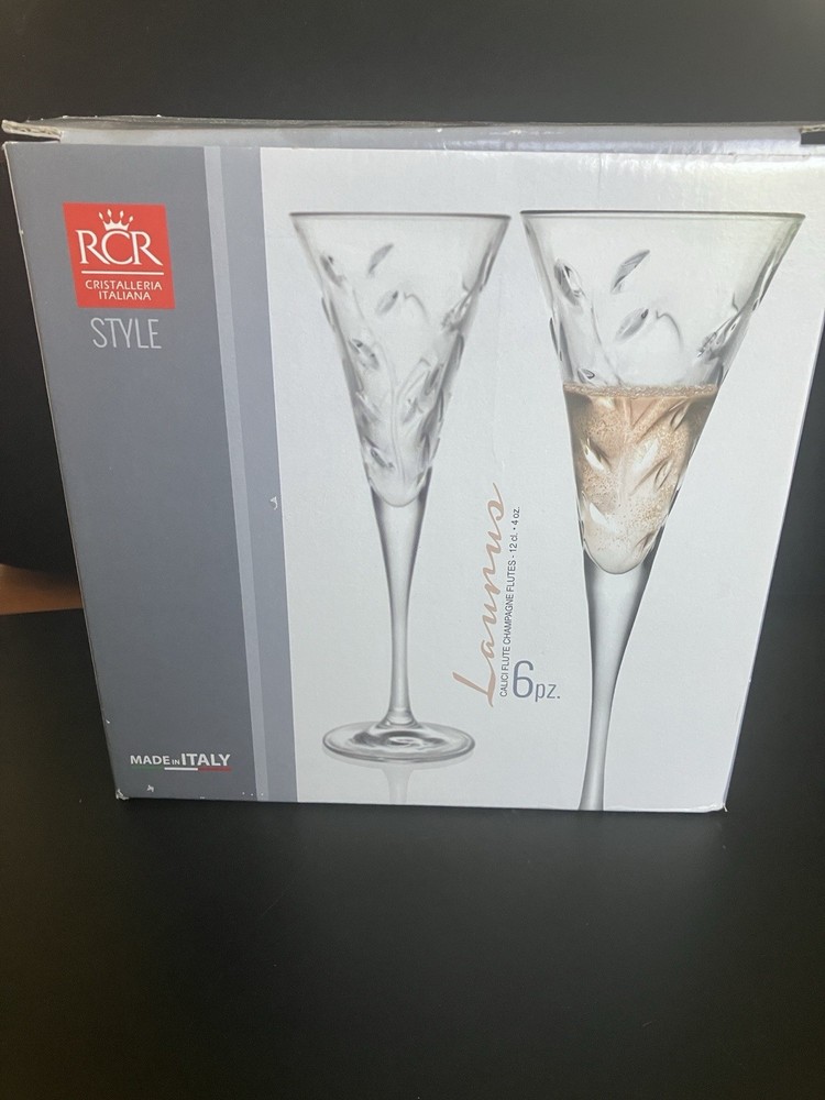 Royal Crystal Rock RCR LAURUS 6- Fluted Champagne Flute Glasses.