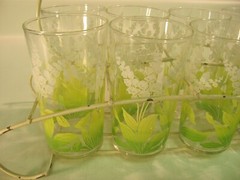 Glass White Green Snapdragon Tumblers Caddy Cocktail MCM Vintage 8 Carrier