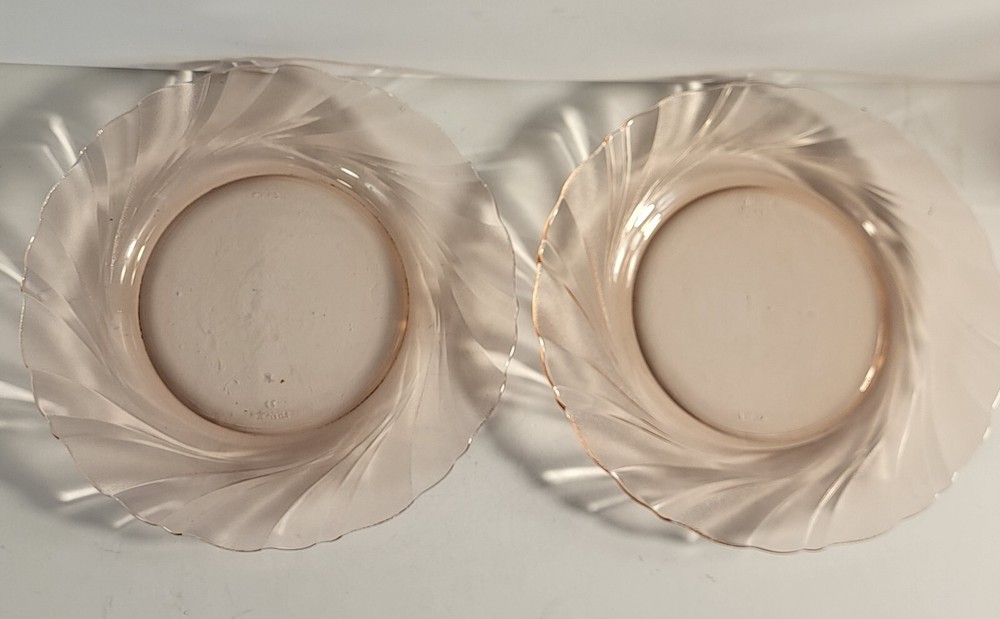 Vereco Duralax Swirl Pink Luncheon Plates Set Of 2 Vintage