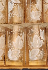 Libbey Partytime Glassware 8 PC Patio Set NEW in Original Box White Leaves