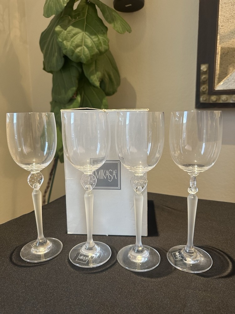 MIKASA CRYSTAL MOONLIGHT FROST WINE GLASSES 9-3/4” ~ Austria ~ Set Of 4
